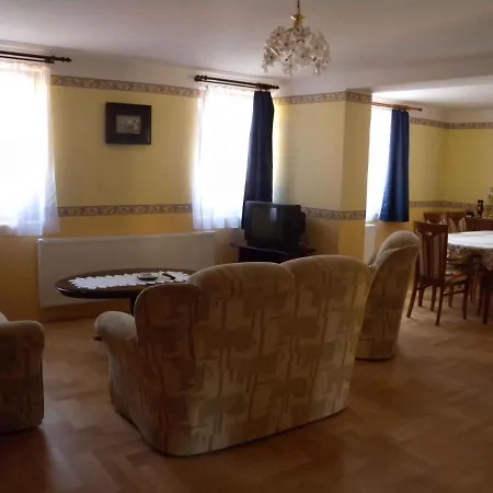 Apartment Apartment In Keszthely/Balaton 19011 Keszthely