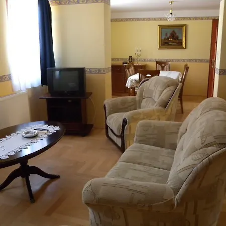 Apartment In Keszthely/Balaton 19011 Apartment *